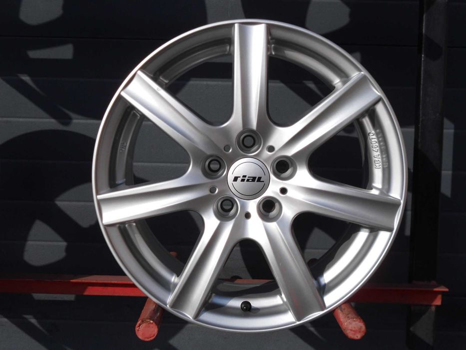 Felgi alu Rial 17 5x112 Skoda Octavia Seat Leon Vw Golf Caddy Audi A3