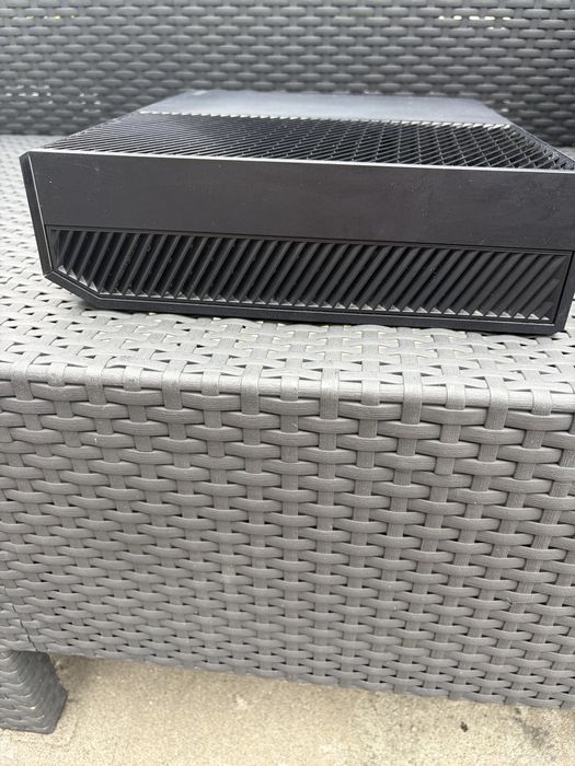 Xbox one z kinectem 2 pady