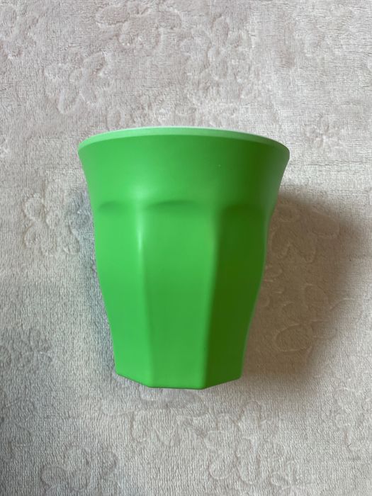 Kubek plastikowy zielony