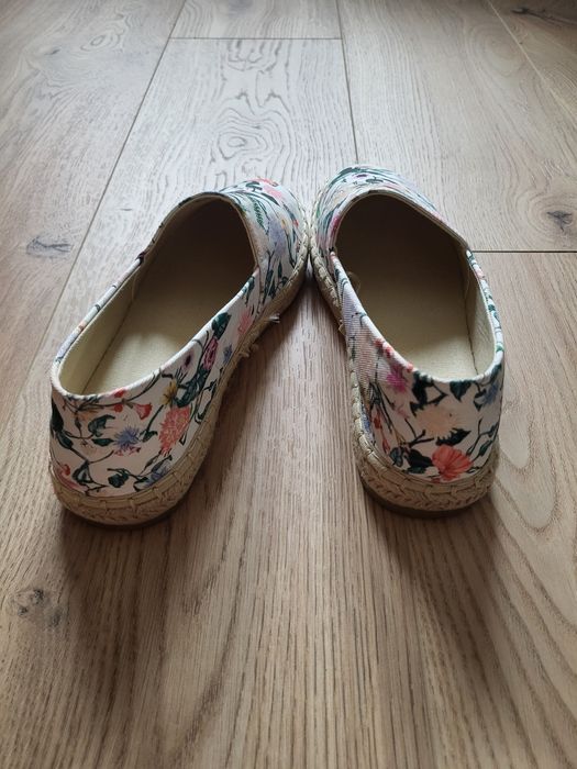 Espadryle w kwiatki