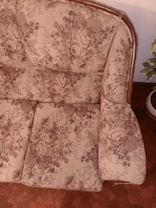 Conjunto de 1 Sofá de 3lugares e 2 poltronas