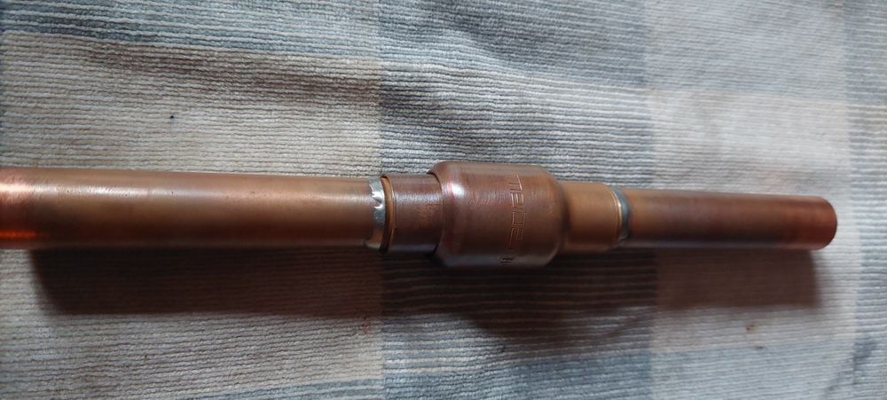 Kompensator mieszkowy 18mm Meibes 9szt