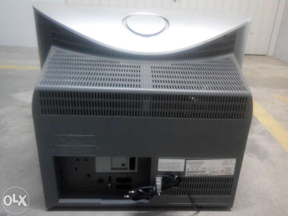 Televisão Philips 32" pixel plus