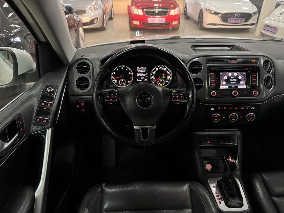 Volkswagen Tiguan 4MOTION 2.0TSI 16V 6АКПП 2013 р.в. (200 к.с.)