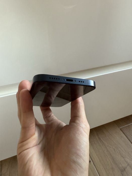 Iphone 14 jak nowy oryginalna bateria 100%