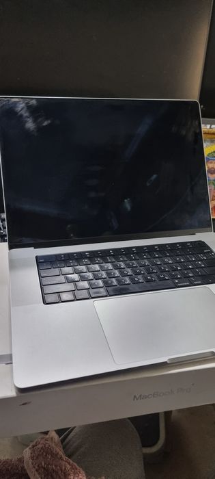macbook pro m1 max a2485