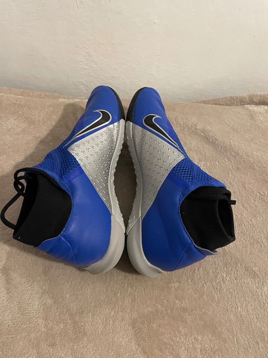 Buty piłkarskie Nike phantom