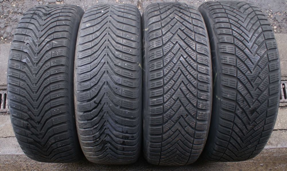 KołaZIMA Ford EcoSport 205/60r16 Vredestein czujniki TPMS