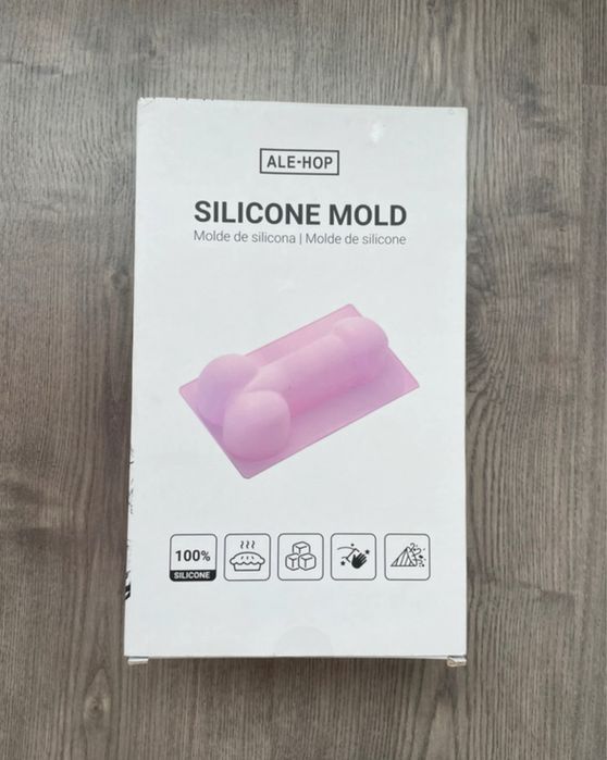 Forma para bolos de Despedia de Solteira