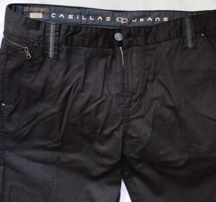 Продам мужские джинсы Casillas .