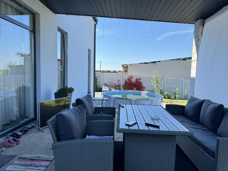 Продам шикарный дом солнечное