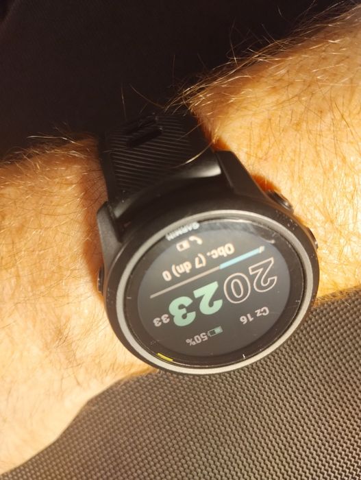 Garmin Forerunner 745