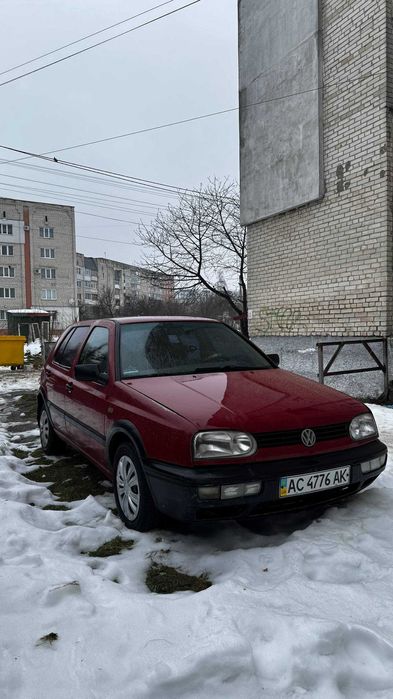 Volkswagen Golf 3 1.4 бенз 1997