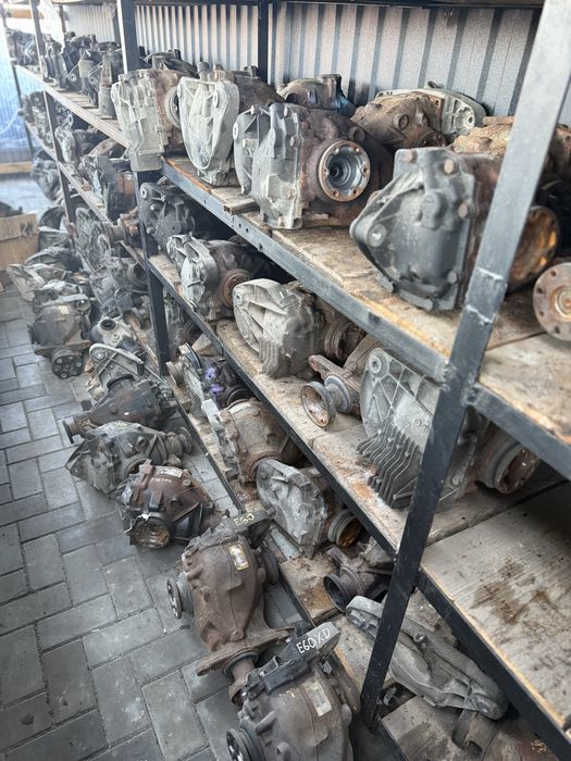 Редуктор задній передній міст BMW E39 E46 E53 E60 E61 E65 E70 E90 E87