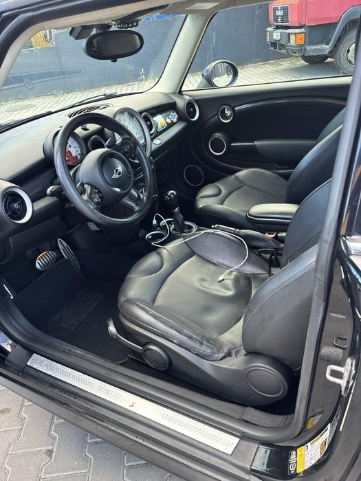 MINI Cooper 2014 VIN WMWZG3C54ET801030 фото оголошення 9 з 11