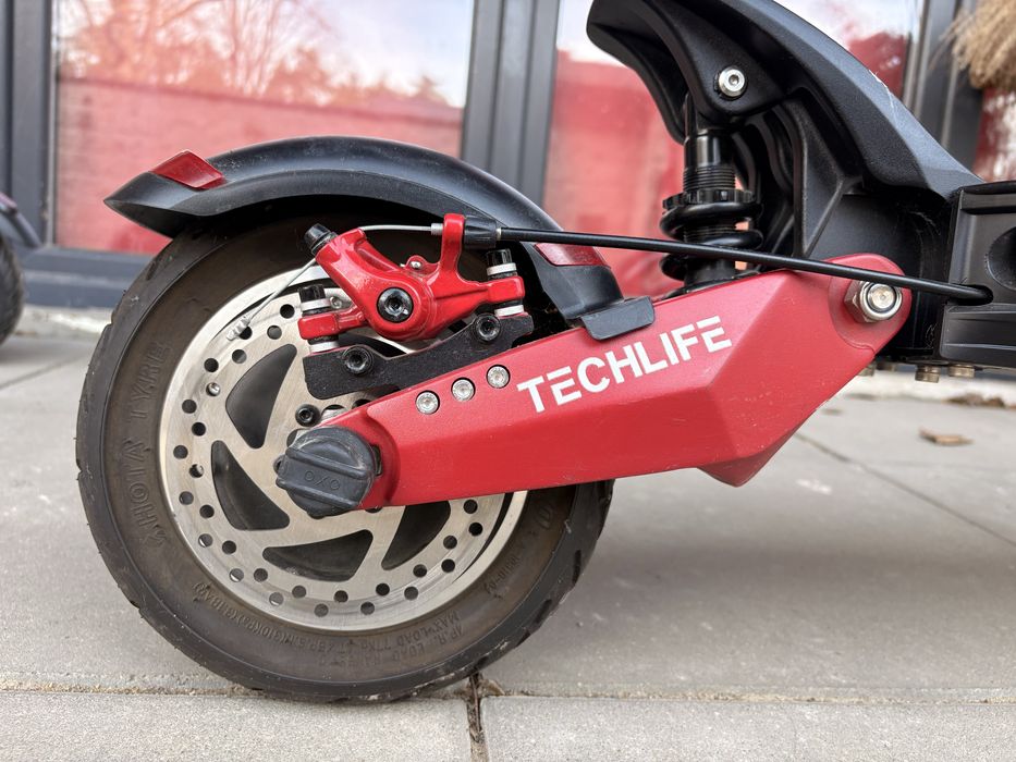 OKAZJA! Elektryczna hulajnoga  Techlife X7 - przejechane tylko 15 km