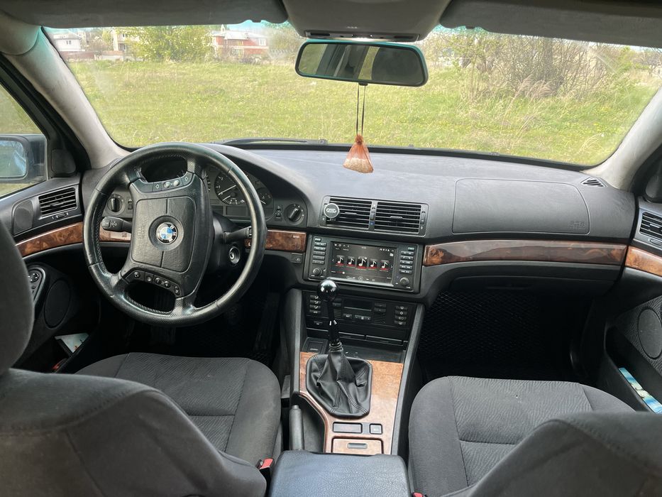 BMW e39 2.5 газ/бенз