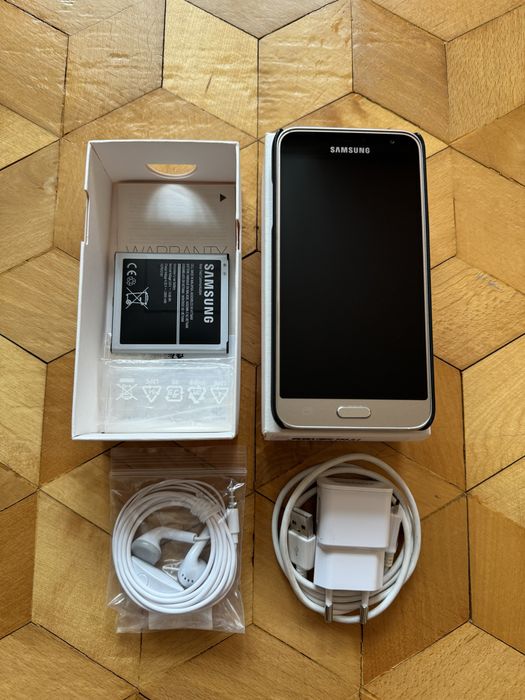 Samsung Galaxy J3 2016 Stan BDB