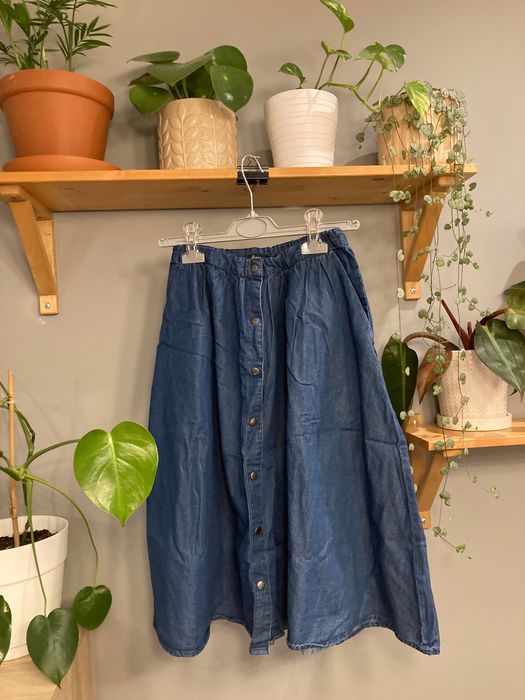 Spódnica z kieszeniami