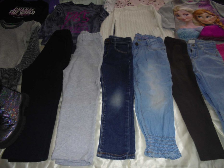 lote de roupa de menina as botas