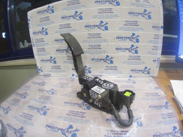 Pedal do acelerador KIA Rio II (JB)