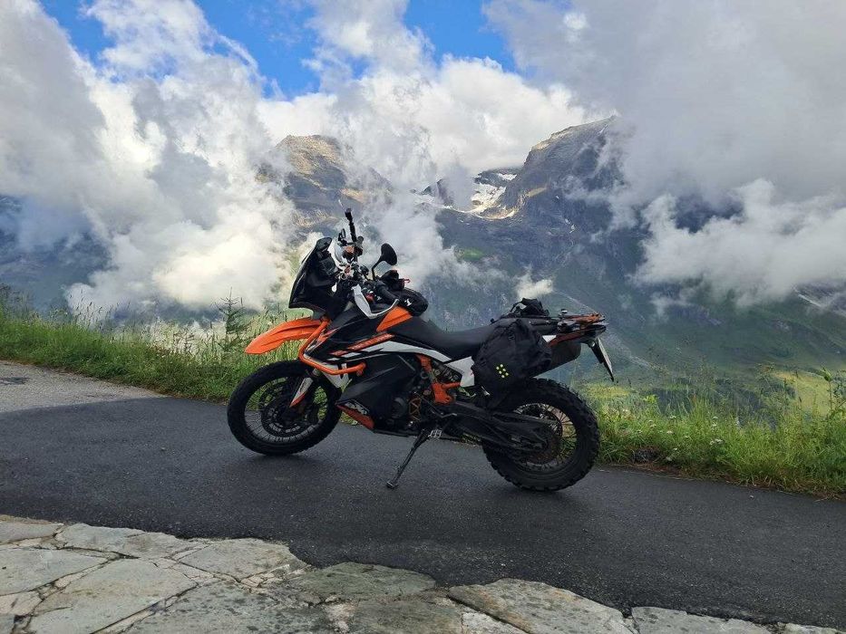 KTM 890 Adventure R