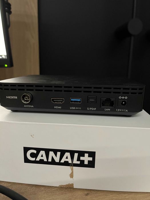 CANAL+ BOX 4K HY4001 DVB-T/T2 HDR Netflix Android telewizja internet