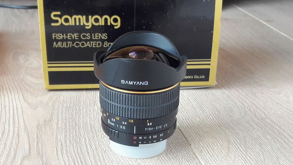 Obiektyw fish-eye rybie oko Samyang