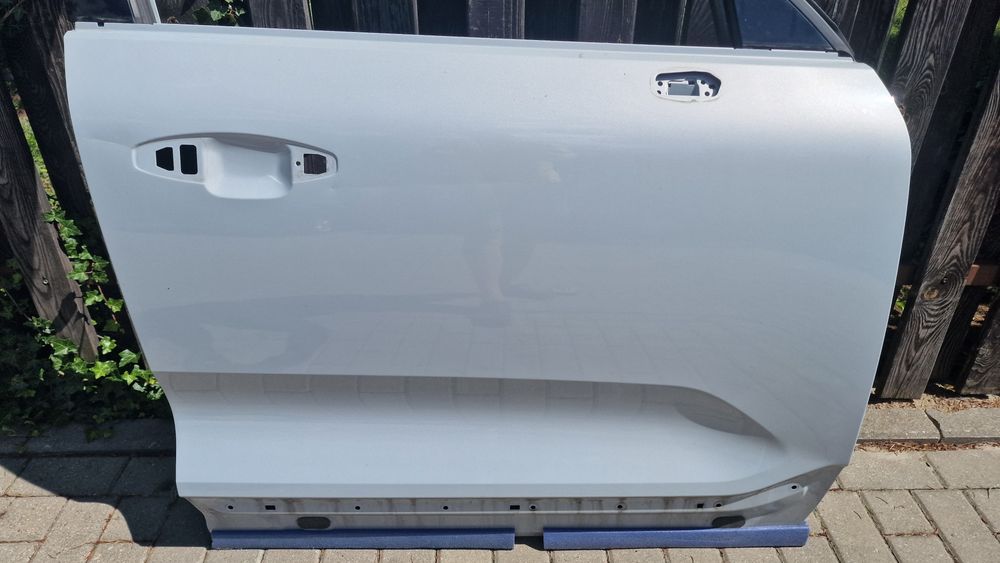 Komplet drzwi volvo xc40 2021