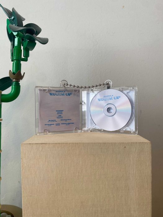 Brelok cd nfc Zuziula - WARM UP