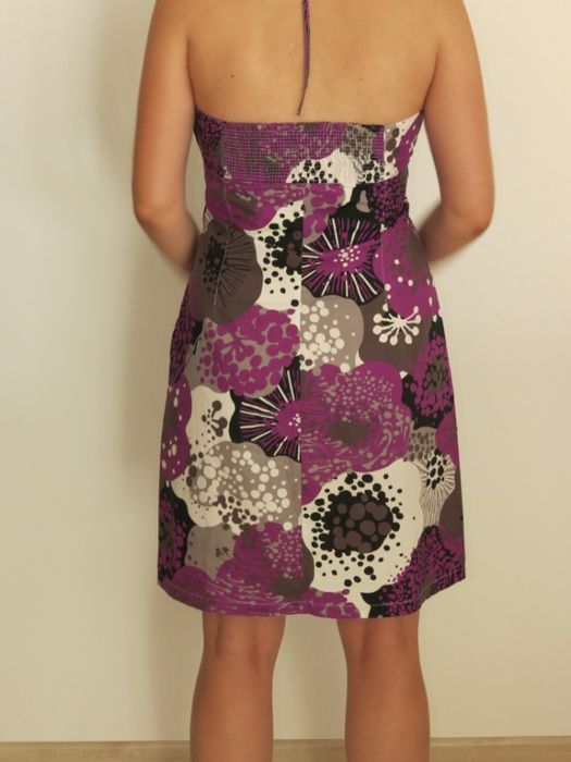 Vestido verão estampado "H&M" c/ alça pescoço - Tam. M