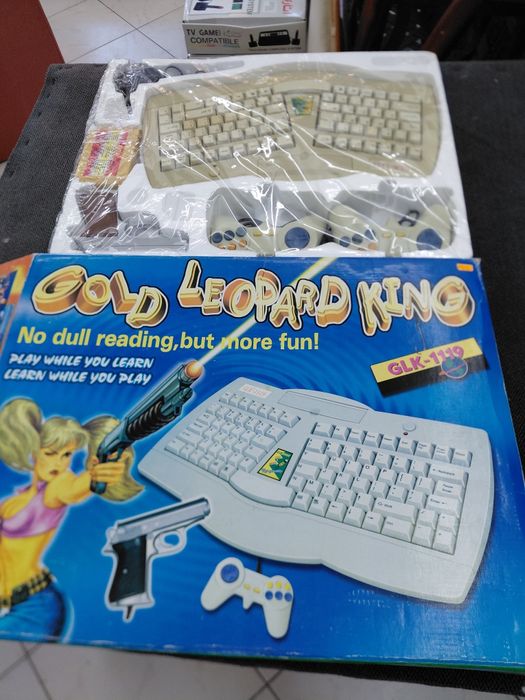 Consolas novas antigas