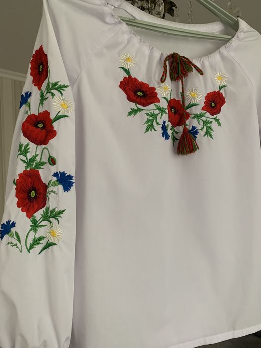 Вишиванка для дівчинки