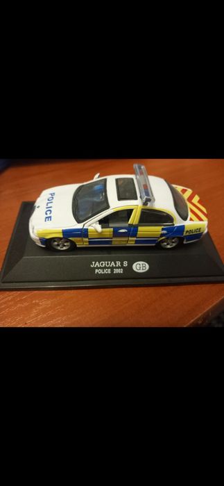 Model Jaguar S -Policja brytyjska