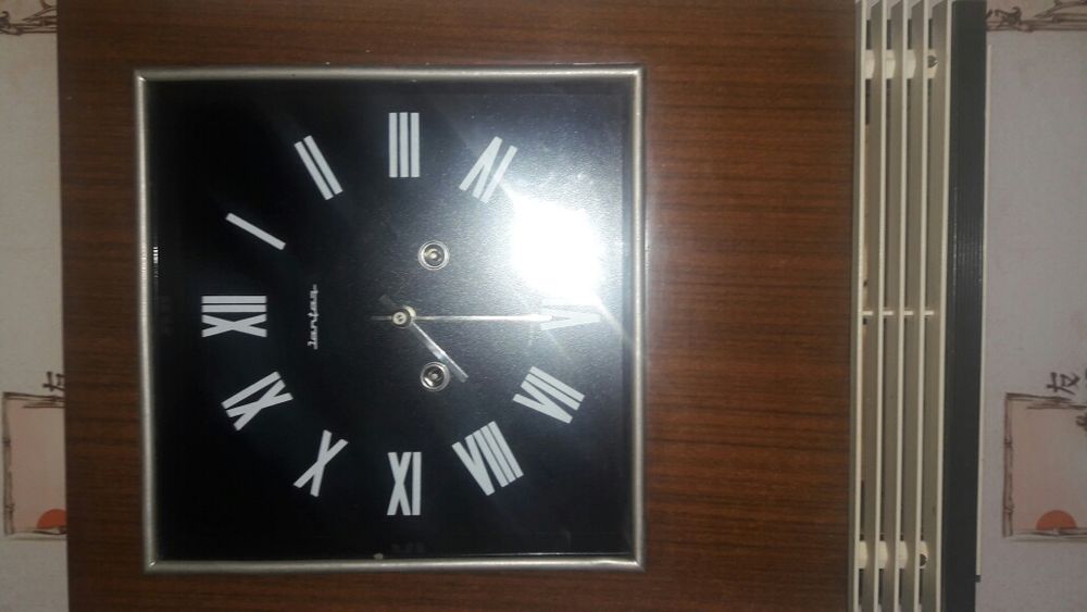 Продам годинник настінний Янтарь" з боєм