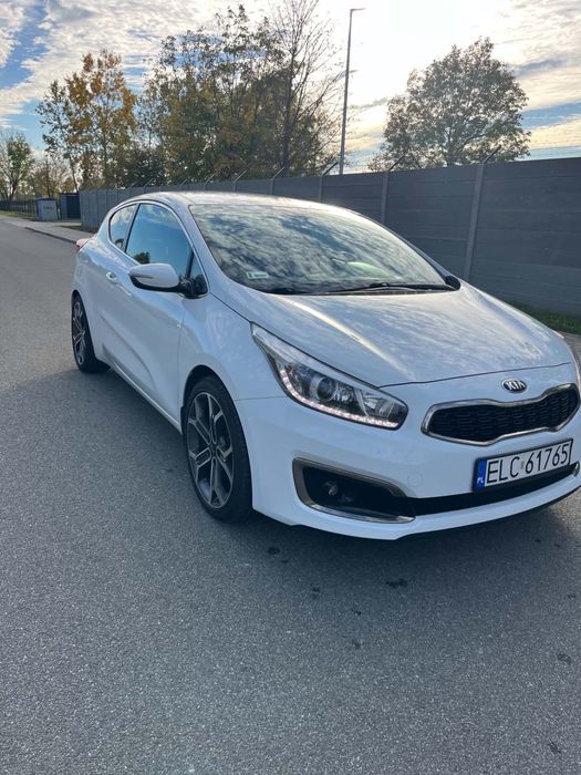 Kia Proceed Salon Polska