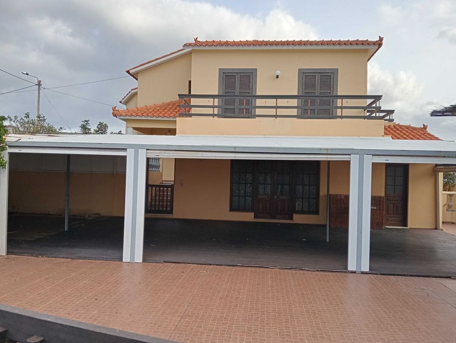 Estrutura para esplanada