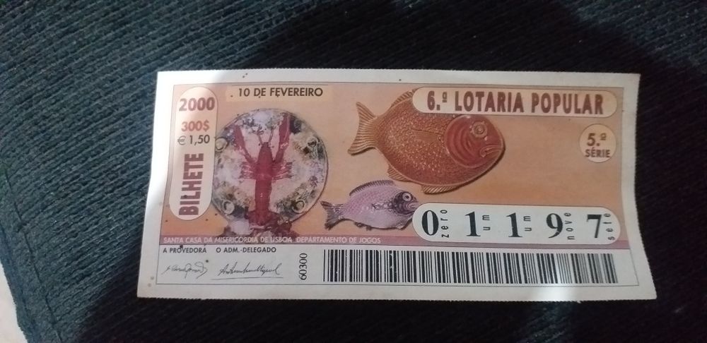 Lotaria antiga em perfeito estado de conservação