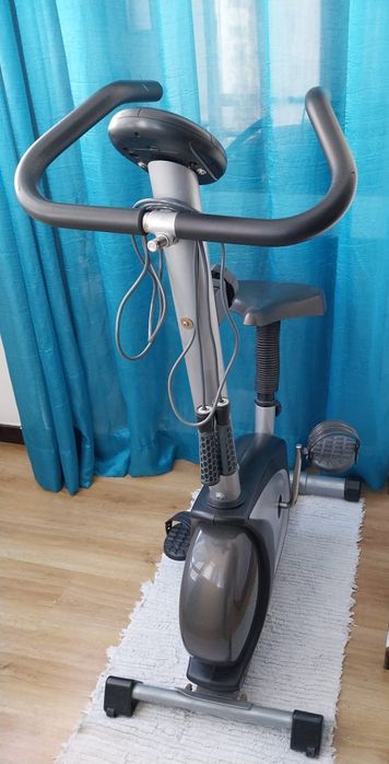 Bicicleta estática manutenção