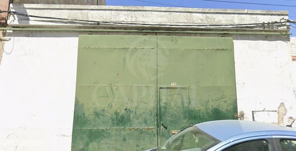 Armazém com Escritório - Reabilitado – Baixa da Banheira