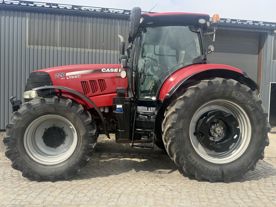 Case Puma 220 CVX