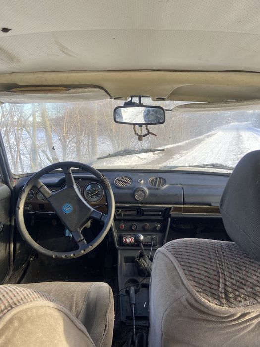 Продам ваз 2106