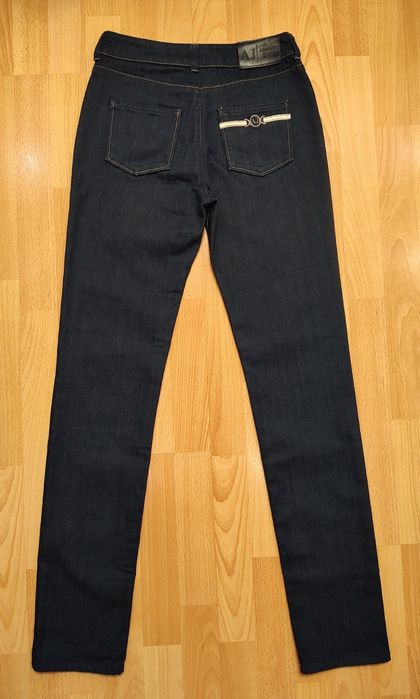 Джинсы Armani jeans