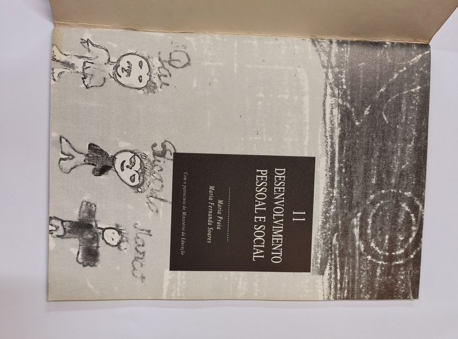 Desenvolvimento Pessoal e Social, de Maria Praia