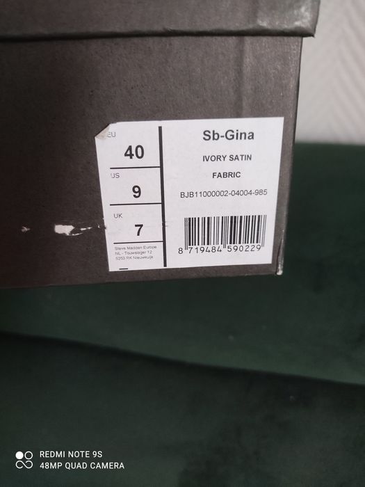 Sandały Betsey Johnson