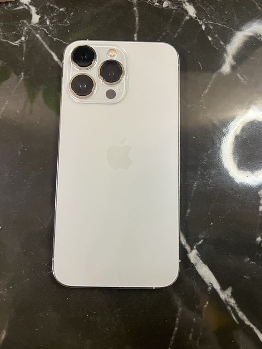 iPhone 13 pro 256 gb white neverlock
