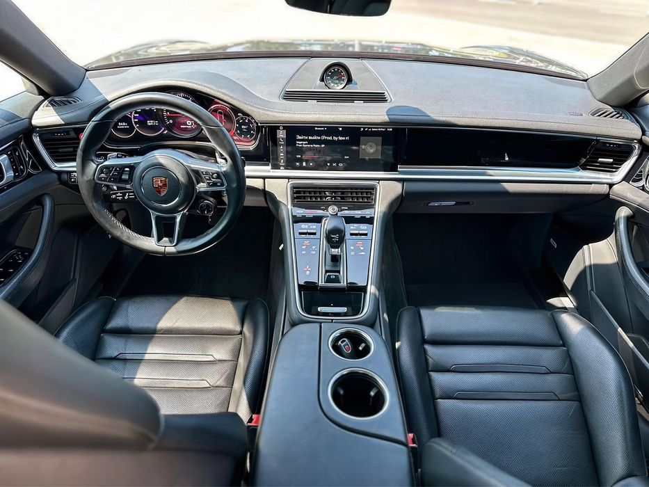 Porsche Panamera 4S