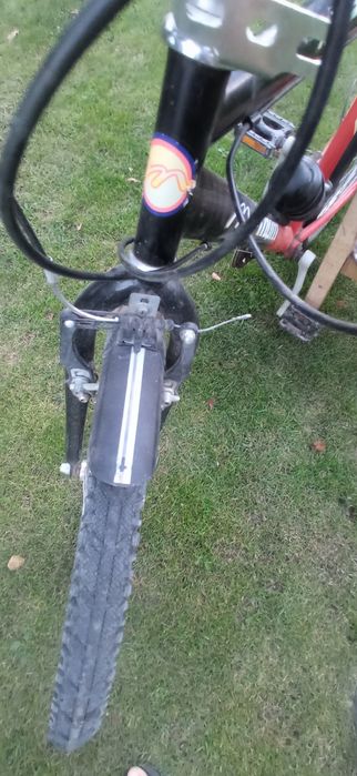 Велосипед  з пляшкою