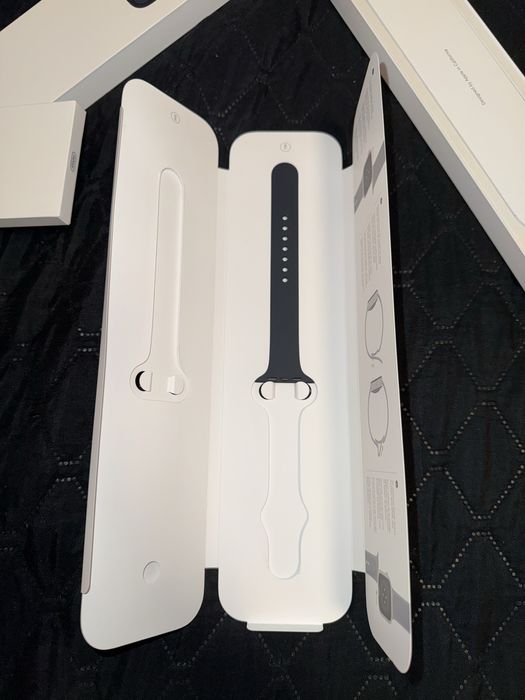 Apple Watch Series 8 (Cellular)