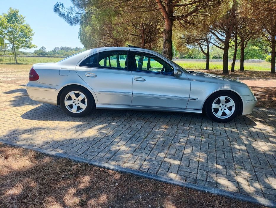 Mercedes  Avantgard E 220cdi Automático
